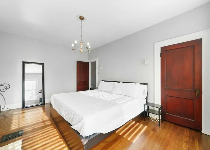 Holiday home Walk To Franklin Park, 4Br, Sleeps 8 Columbus