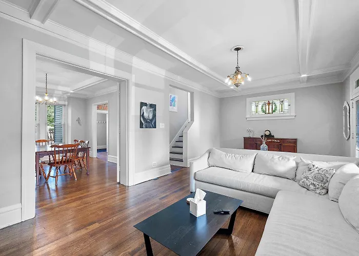 Сasa de vacaciones Walk To Franklin Park, 4br, Sleeps 8 *